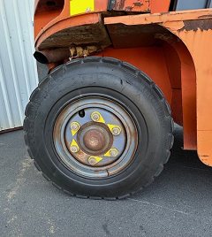 Used equipment: Heli CPCD50 Counterbalance Forklift