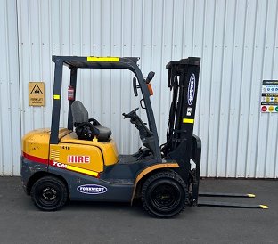 TCM FD25T4C Diesel Forklift