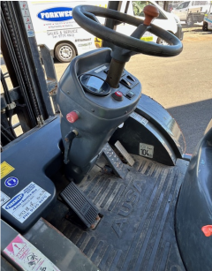Used equipment: AUSA C250H