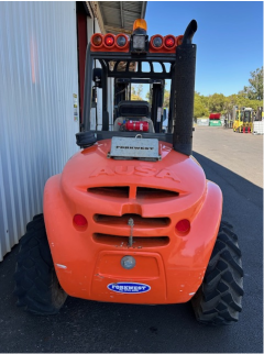Used equipment: AUSA C250H