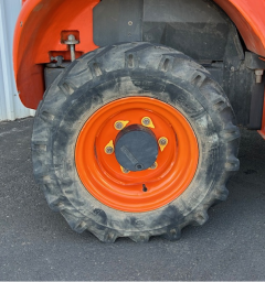 Used equipment: AUSA C250H