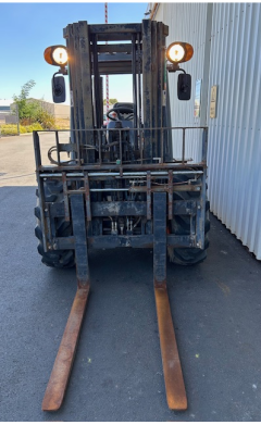 Used equipment: AUSA C250H