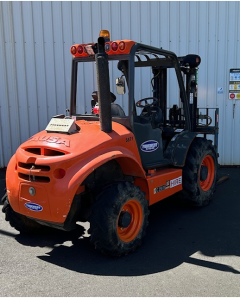 Used equipment: AUSA C250H