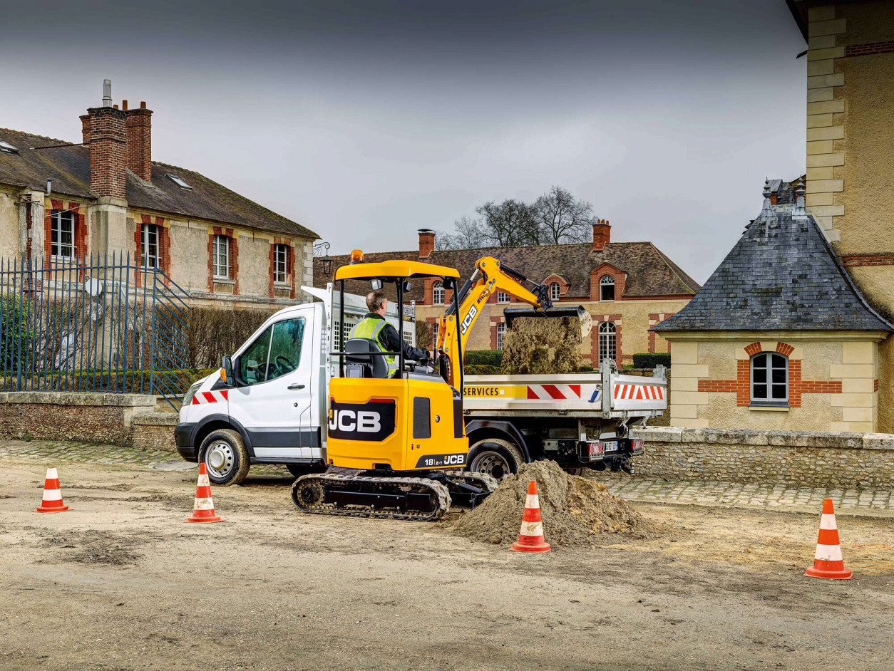 JCB 18Z-1