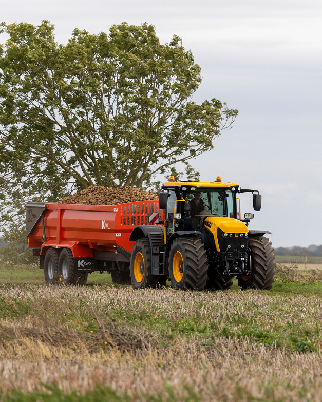 JCB 4000 Series Fastrac iCON